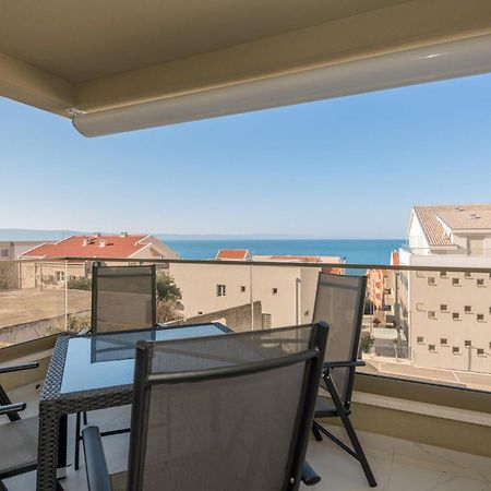 Stunning Apartment In Tucepi With Kitchen מראה חיצוני תמונה
